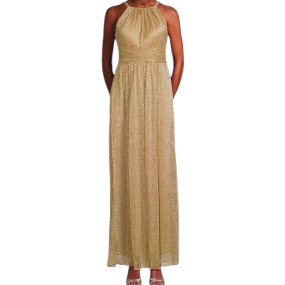 VINCE CAMUTO Gold shimmer Shirred Sleeveless Gown. Size 4. NWT